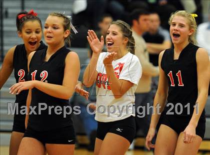 Thumbnail 2 in Dover vs. Spring Grove photogallery.