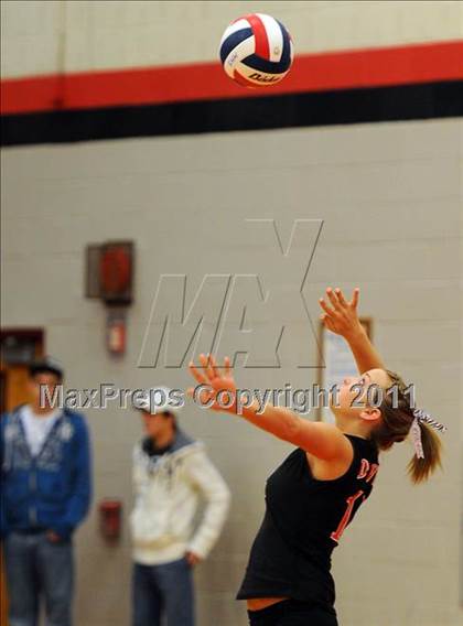 Thumbnail 2 in Dover vs. Spring Grove photogallery.