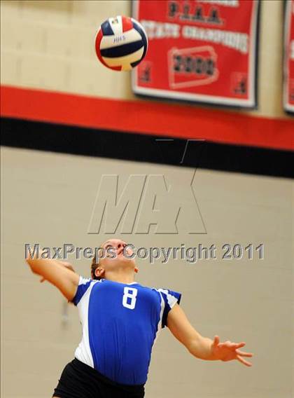Thumbnail 2 in Dover vs. Spring Grove photogallery.