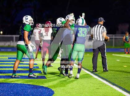 Thumbnail 3 in Brandon @ Sumner photogallery.