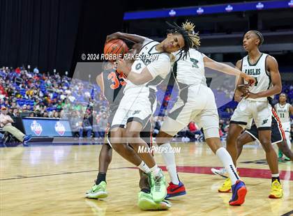 Thumbnail 1 in Ellison vs. Lancaster (UIL 5A Basketball Final) photogallery.