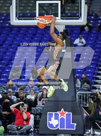 Thumbnail 2 in Ellison vs. Lancaster (UIL 5A Basketball Final) photogallery.