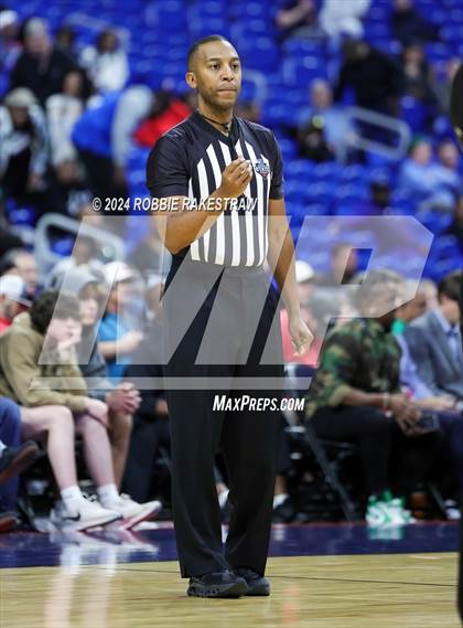 Thumbnail 1 in Ellison vs. Lancaster (UIL 5A Basketball Final) photogallery.
