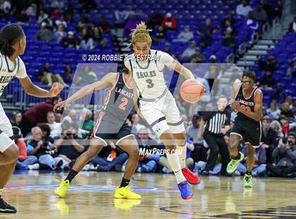Thumbnail 1 in Ellison vs. Lancaster (UIL 5A Basketball Final) photogallery.