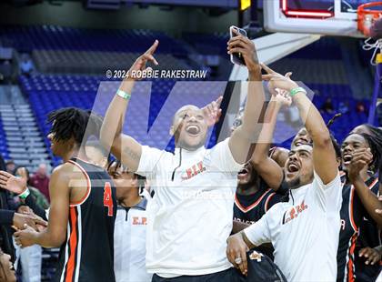 Thumbnail 3 in Ellison vs. Lancaster (UIL 5A Basketball Final) photogallery.