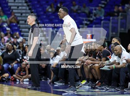 Thumbnail 2 in Ellison vs. Lancaster (UIL 5A Basketball Final) photogallery.