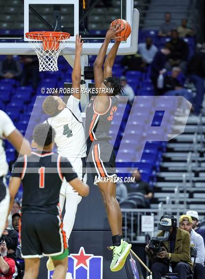 Thumbnail 3 in Ellison vs. Lancaster (UIL 5A Basketball Final) photogallery.