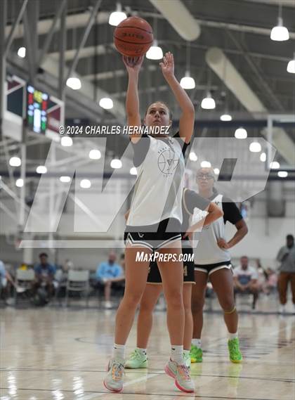 Thumbnail 3 in Vandegrift vs Amarillo (Texas Association of Basketball Coaches Showcase) photogallery.