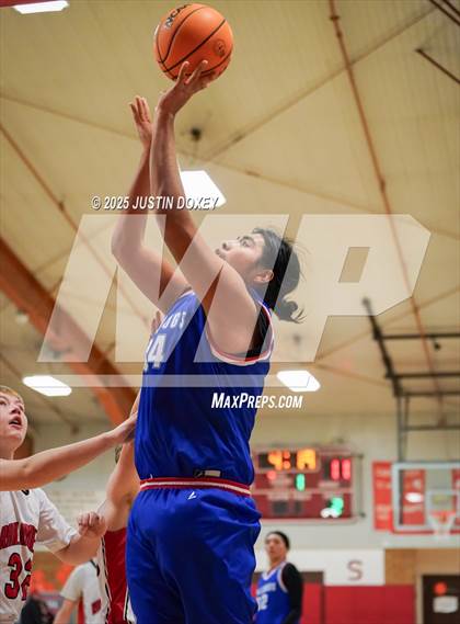 Thumbnail 3 in McDermitt @ Carlin photogallery.