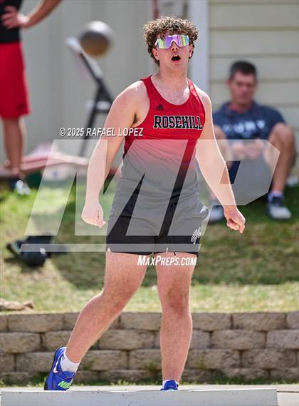 Thumbnail 3 in Rosehill Eagles Relays (Shot Put) photogallery.