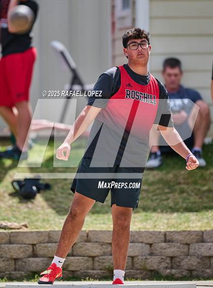 Thumbnail 1 in Rosehill Eagles Relays (Shot Put) photogallery.