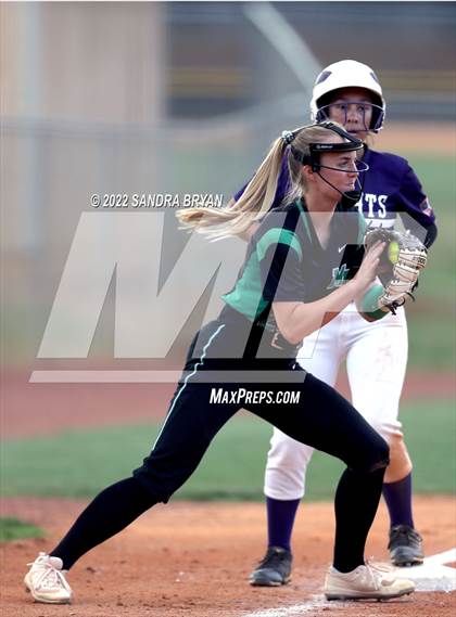 Thumbnail 3 in Ardrey Kell vs Myers Park (NCHSAA Round 2 Playoff) photogallery.
