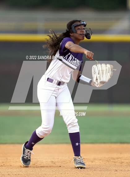 Thumbnail 2 in Ardrey Kell vs Myers Park (NCHSAA Round 2 Playoff) photogallery.