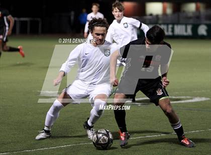 Thumbnail 1 in Pittsburg vs. De La Salle (CIF NCS D1 Semifinal) photogallery.