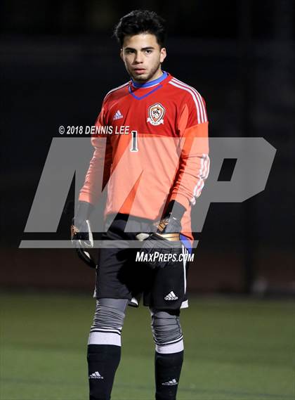 Thumbnail 2 in Pittsburg vs. De La Salle (CIF NCS D1 Semifinal) photogallery.