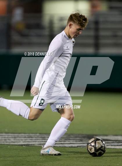 Thumbnail 3 in Pittsburg vs. De La Salle (CIF NCS D1 Semifinal) photogallery.
