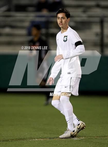 Thumbnail 2 in Pittsburg vs. De La Salle (CIF NCS D1 Semifinal) photogallery.