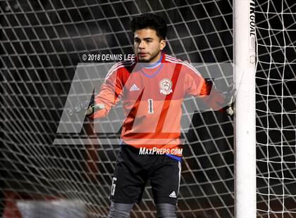 Thumbnail 1 in Pittsburg vs. De La Salle (CIF NCS D1 Semifinal) photogallery.