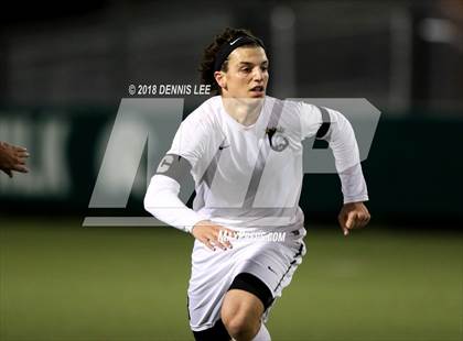 Thumbnail 1 in Pittsburg vs. De La Salle (CIF NCS D1 Semifinal) photogallery.