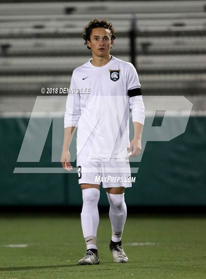 Thumbnail 2 in Pittsburg vs. De La Salle (CIF NCS D1 Semifinal) photogallery.