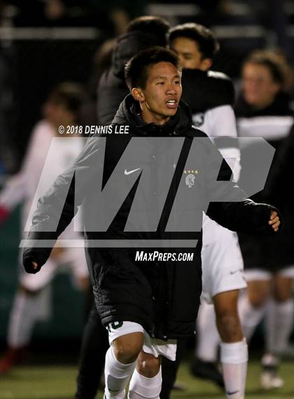 Thumbnail 2 in Pittsburg vs. De La Salle (CIF NCS D1 Semifinal) photogallery.