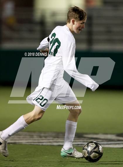 Thumbnail 2 in Pittsburg vs. De La Salle (CIF NCS D1 Semifinal) photogallery.