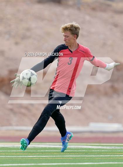 Thumbnail 3 in Spring Creek vs Moapa Valley (JV Team Bulldog Invitational) photogallery.