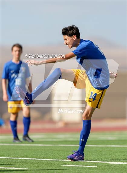 Thumbnail 2 in Spring Creek vs Moapa Valley (JV Team Bulldog Invitational) photogallery.
