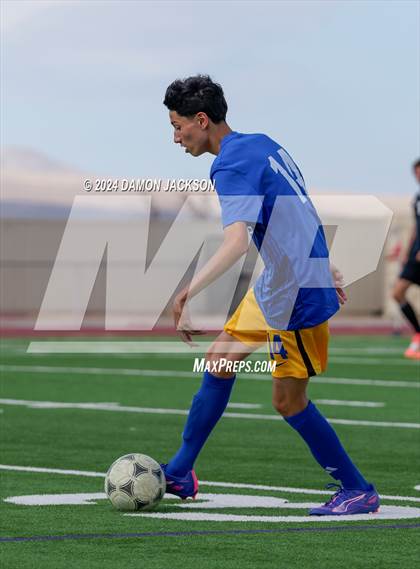 Thumbnail 2 in Spring Creek vs Moapa Valley (JV Team Bulldog Invitational) photogallery.