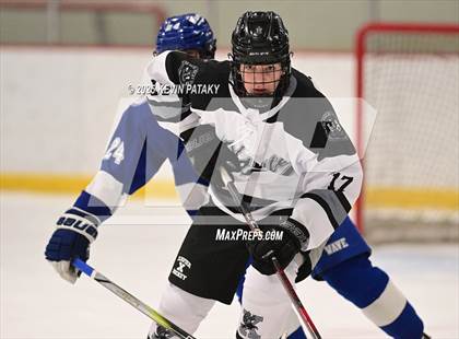 Thumbnail 2 in Darien @ Xavier photogallery.