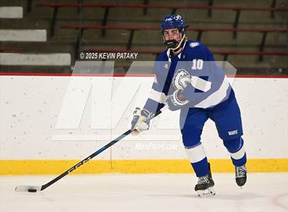 Thumbnail 3 in Darien @ Xavier photogallery.