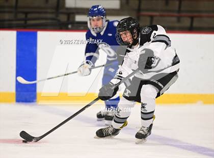 Thumbnail 3 in Darien @ Xavier photogallery.
