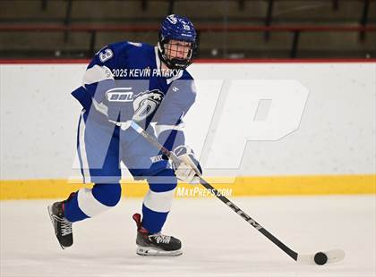Thumbnail 3 in Darien @ Xavier photogallery.