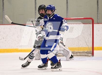 Thumbnail 3 in Darien @ Xavier photogallery.