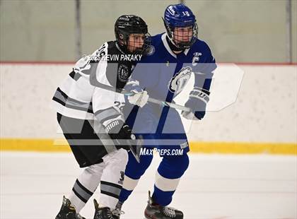 Thumbnail 2 in Darien @ Xavier photogallery.