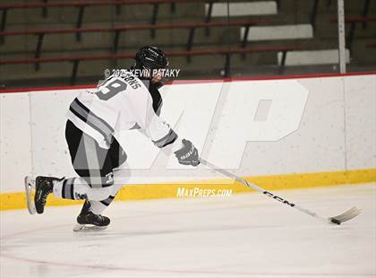 Thumbnail 3 in Darien @ Xavier photogallery.