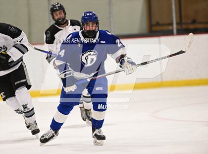 Thumbnail 3 in Darien @ Xavier photogallery.