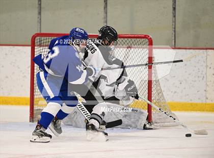 Thumbnail 3 in Darien @ Xavier photogallery.