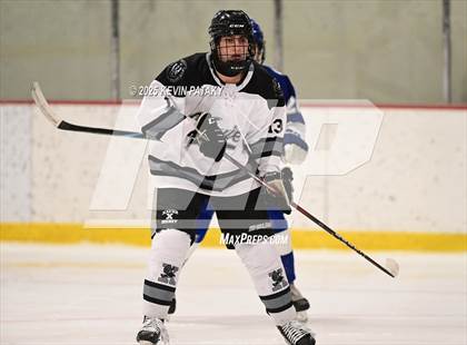 Thumbnail 2 in Darien @ Xavier photogallery.