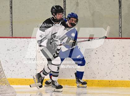 Thumbnail 3 in Darien @ Xavier photogallery.