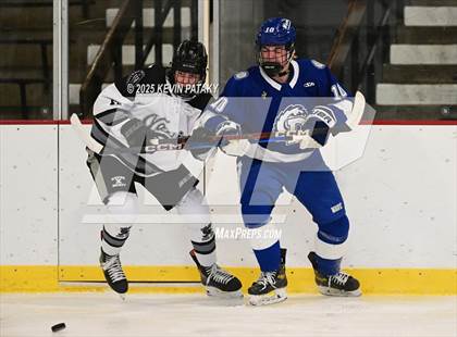 Thumbnail 3 in Darien @ Xavier photogallery.