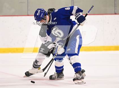Thumbnail 3 in Darien @ Xavier photogallery.