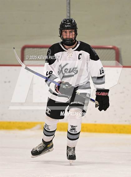 Thumbnail 1 in Darien @ Xavier photogallery.