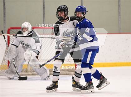 Thumbnail 3 in Darien @ Xavier photogallery.