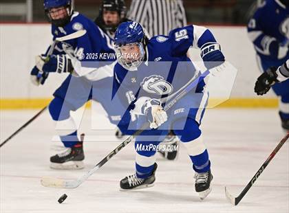 Thumbnail 3 in Darien @ Xavier photogallery.