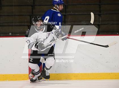 Thumbnail 3 in Darien @ Xavier photogallery.