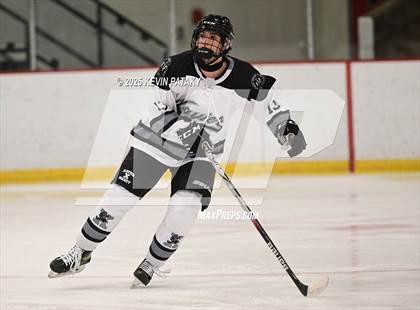 Thumbnail 2 in Darien @ Xavier photogallery.
