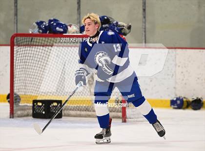 Thumbnail 2 in Darien @ Xavier photogallery.