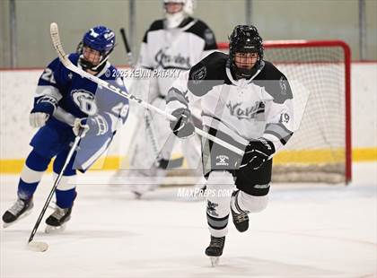 Thumbnail 1 in Darien @ Xavier photogallery.