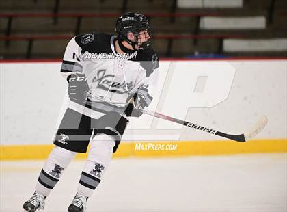 Thumbnail 3 in Darien @ Xavier photogallery.